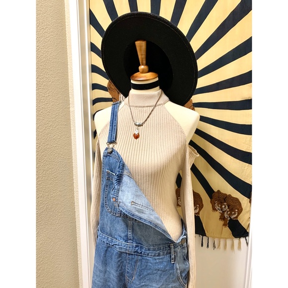 🌈 Amazing off shoulder street top - Picture 8 of 8